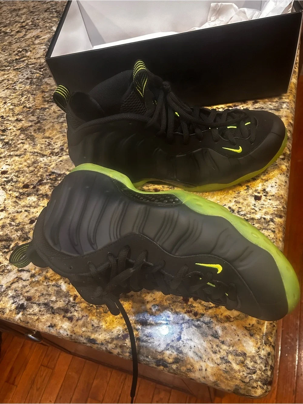 AIR FOAMPOSITE ONE Nike Men’s  Black with Neon Green Accent Athletic Sneakers